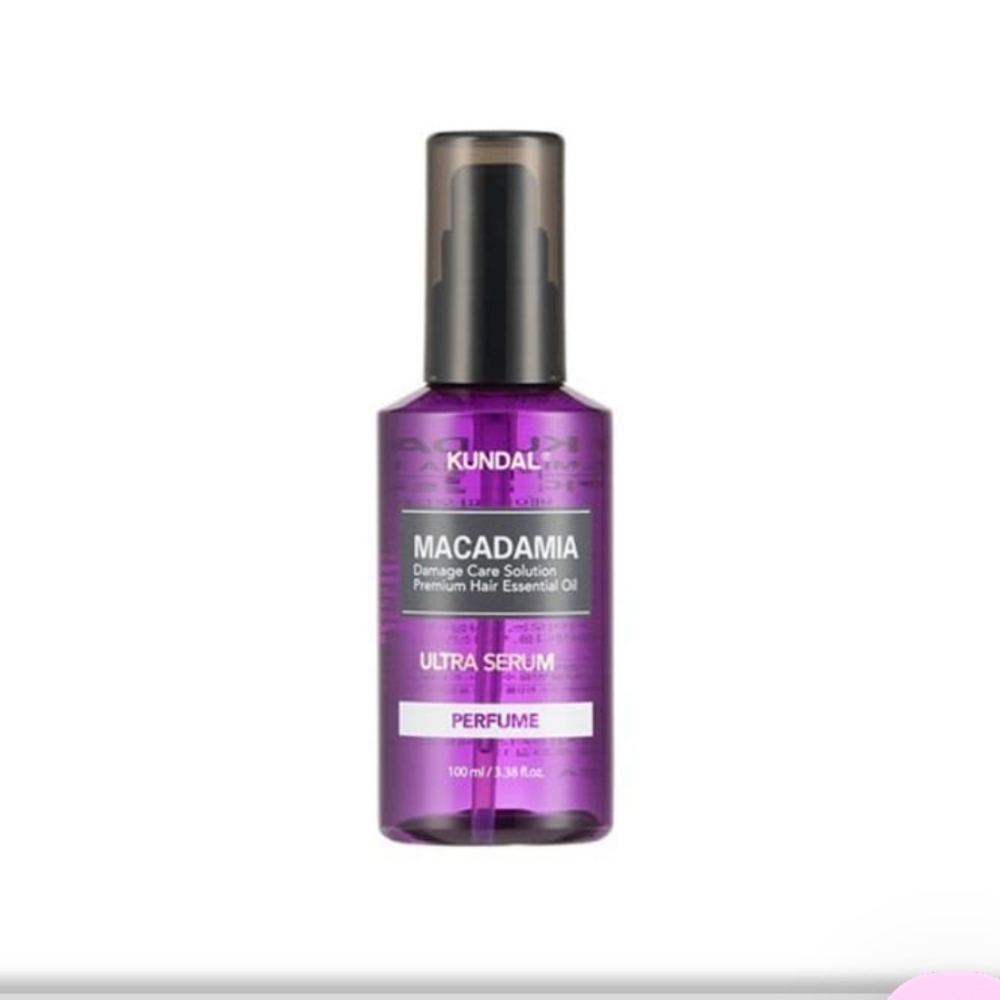 KUNDAL Macadamia Ultra Hair Serum in the Baby Powder scent.